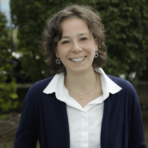 Alix d'ARMAILLE - Chef de Service Environnement Réglementation, Facteurs de production, Animatrice de la section Irrigants de France